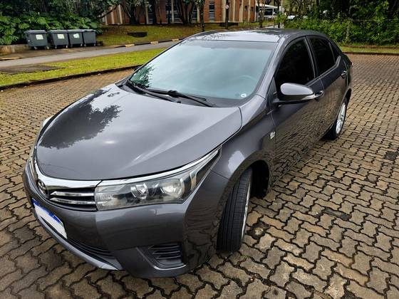 TOYOTA COROLLA 1.8 GLI 16V FLEX 4P MANUAL TOYOTA COROLLA 1.8 GLI 16V FLEX 4P MANUAL